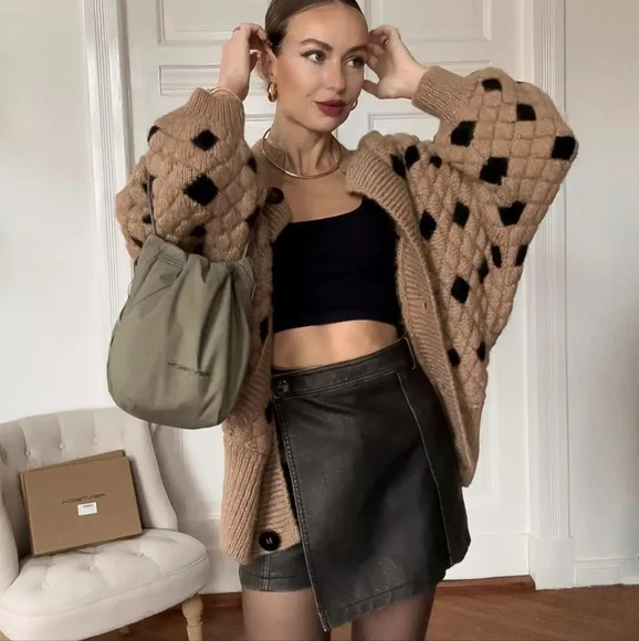 ❌️SOLD❌️STRUCTURED KNIT CARDIGAN TAUPE BROWN SIZE S - Picture 5 of 16